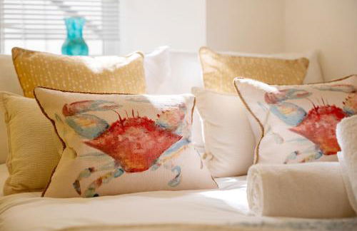 Coastal Escape with Balcony & River Dart Views - Foto 19