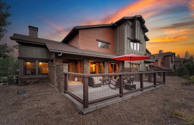 Luxe All-season Retreat by Avantstay Prime Location, Near Skiing - Foto 56