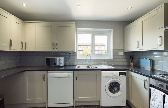 Tranquil Telford Retreat - 3 Bedroom House - Foto 13