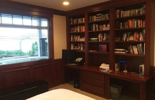 3 bed Lake Sammamish Waterfront + Peloton Bike - Foto 24