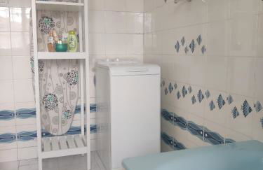 VILLA PROCHE de la PLAGE, VUE MER avec PARKING - Foto 17