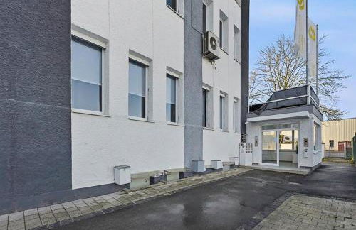 Yello Homes - Loft - Airport & Messe 6 Betten & Wifi - Foto 22