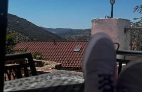 Quiet Hilltop Home With Stunning Hill Top And Valley Views - Foto 4