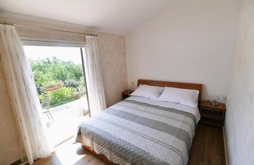 Charming Holiday Home With Terrace and Garden - One Bedroom Holiday Home - Foto 13