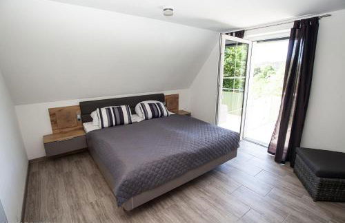 Traumferienhaus Bergblick Mittelndorf, bis zu 8 Personen, Sauna, Grill - Photo 21