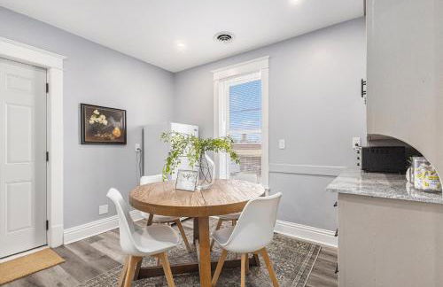 Studio Updated 1 Block to Downtown & Mins to Beach - Foto 3