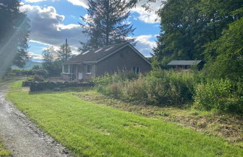 Country Cottage Sleeps 6 w/ Hot Tub & Dog-friendly - Foto 84