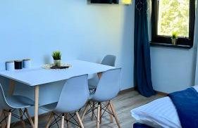 Aparthotel w Dolinie Stawów Zator - Photo 14