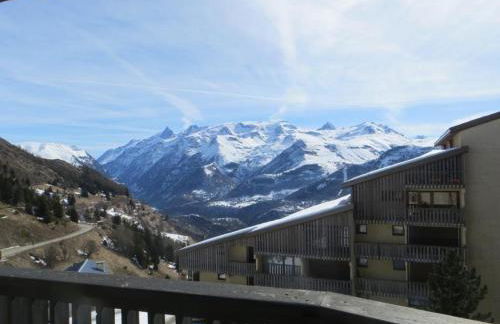 Auris en Oisans - Appartement 3 pièces cabine - 6 couchages au pied des pistes - FR-1-297-77 - Foto 2