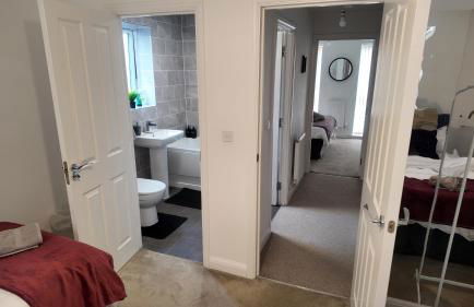 Modern house in City Centre with private parking and gated property - Foto 58