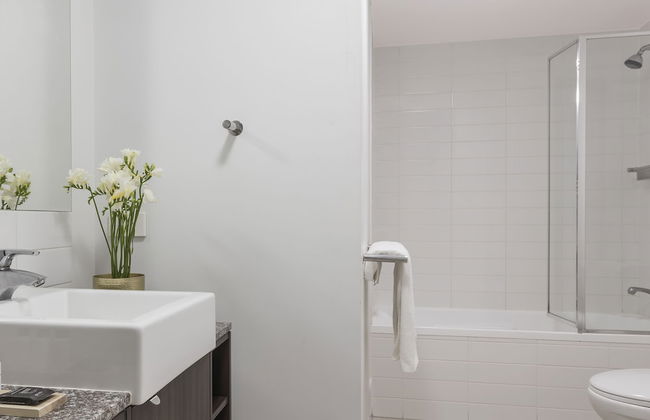 Oaks Brisbane Aurora Suites - Photo 50