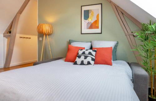 Home cinema- Netflix free - Proche aéroport Beauvais, Chantilly, forêt de Hez-Froidmont, parking public gratuit, Wifi & Netflix - Foto 11