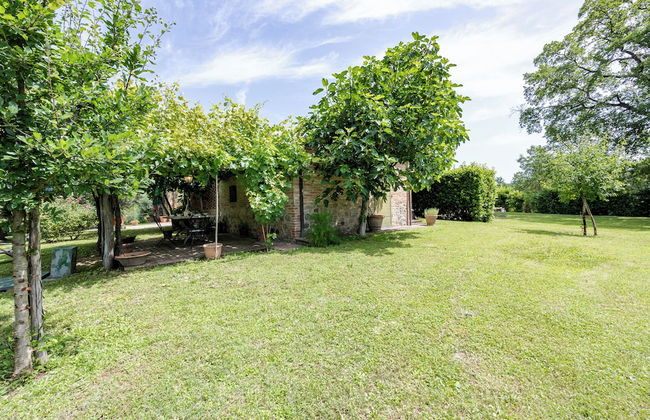 Studio With Pool And Orchard - Photo 18