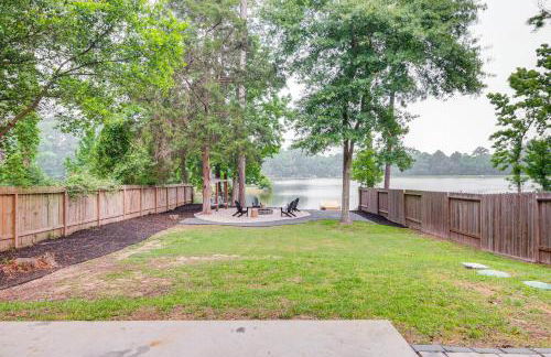 Montgomery Home with Pond Access, Fire Pit and More! - Foto 20