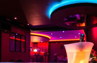 L'Insolite Spa Privatif ''Suite Luxueuse-Jacuzzi" - Photo 3