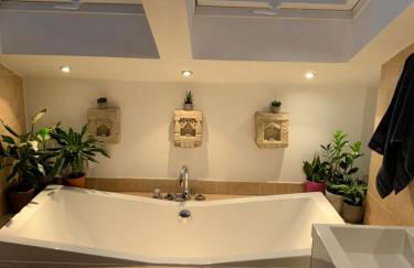 Glückliche Kuh-Villa - Achtsamer Rückzugsort mit Traumgarten, Schwimmteich & Raum zum Sein bis 18 Personen - Allgäu - Foto 16