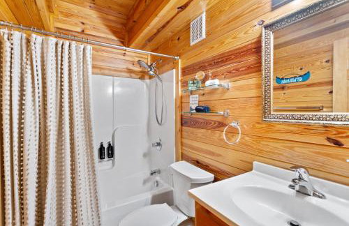 Lakefront Keowee Home with Dock, 14 Mi to Clemson - Foto 18