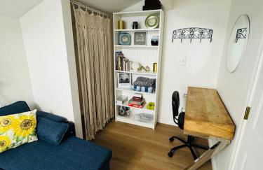 Cozy Villa with Spa, Fireplace, Kitchen, Yard, BBQ - Foto 21