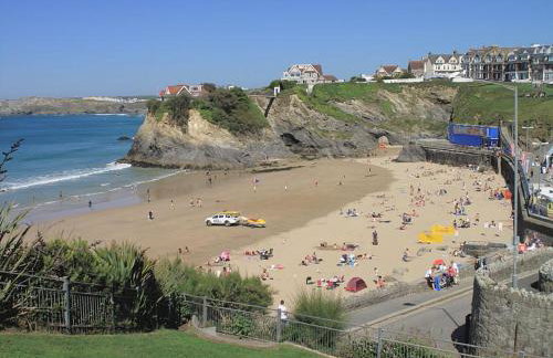 Amazing 2-bedroom apartment with lovely sea views - Foto 52