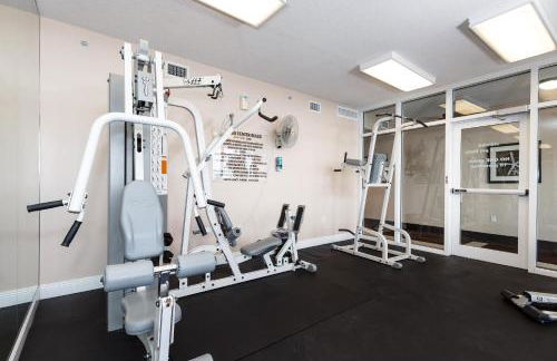 SMP 208 - Stunning 3 Bedroom Beachfront Condo! - Foto 37