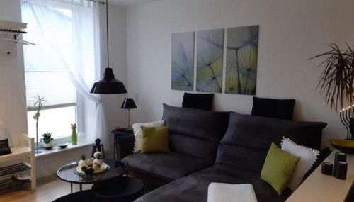 Op-England-I-mit-Terrasse-grossem-Garten - Foto 3