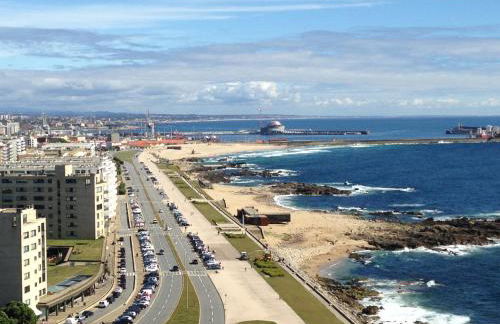 Leça Front Beach Luxury Penthouse - Photo 2