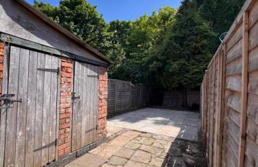 Serene Retreat - Near Bham City Centre & The JQ - Foto 6