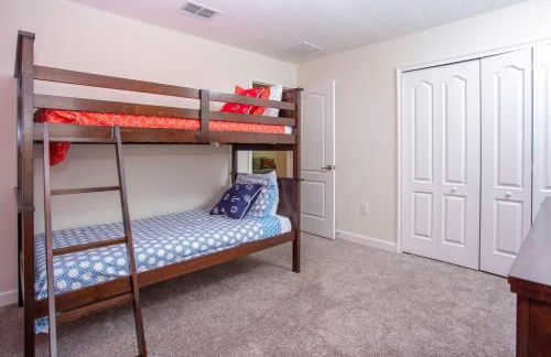 Luxury 5Bd w Jacuzzi Pool Near Disney 5528 - Foto 92