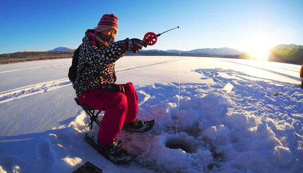 Pesca en el hielo en Whitehorse + Raquetas de nieve - Foto 2