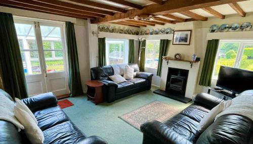 Waterside Cottage - Sleeps 11 on Grand Union Canal - Foto 4