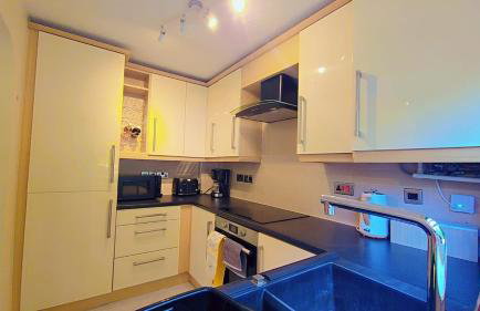 Modern luxury 3-bedroom guesthouse in Wigan - Foto 19