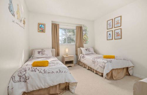 655 Stylish and newly renovated 6 Bedroom Home 5 Star - Foto 16