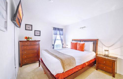 4BR Family Resort Home - Private pool & Games Room - Foto 44