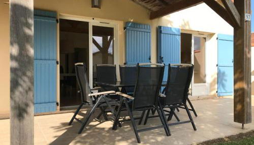 Villa in Parthenay with Bubble Bath - Foto 5