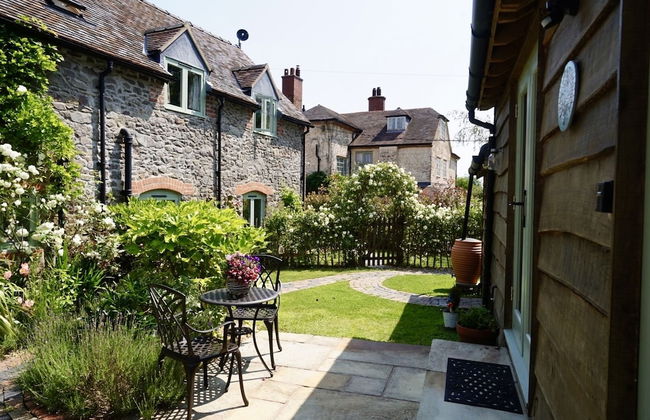 Nest Holiday Hideaway Dove Barn Amazing Location! - Photo 20