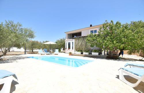 Villa Bubica- cozy holiday home in rural area with pool - Photo 60