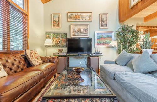 Townhouse Art Gallery in Mammoth's Best Location - Photo 4