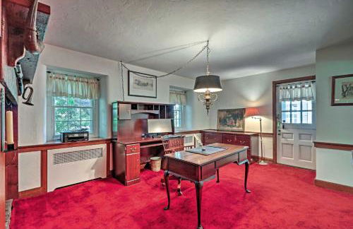 Pool and Courtyard Timeless Home in Lansdale - Foto 15