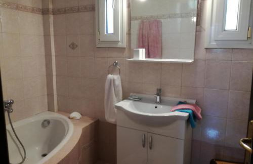 Πολυτελής κατοικία με θέα τον Θερμαϊκό - Foto 40