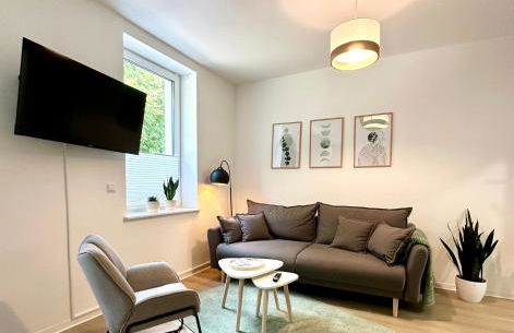 Modernes Apartment mit Queensize-Bett, NETFLIX, Küche, Erdgeschoss, Nähe AMEOS Klinik - Foto 2