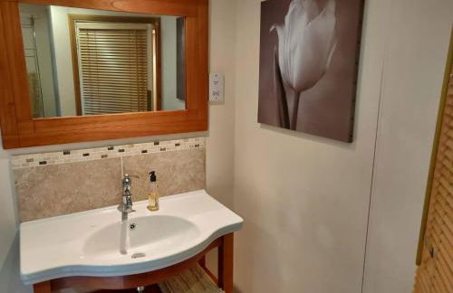 4BR & 4 Bathroom Cottage Parking Garden Near St Neots - Foto 24