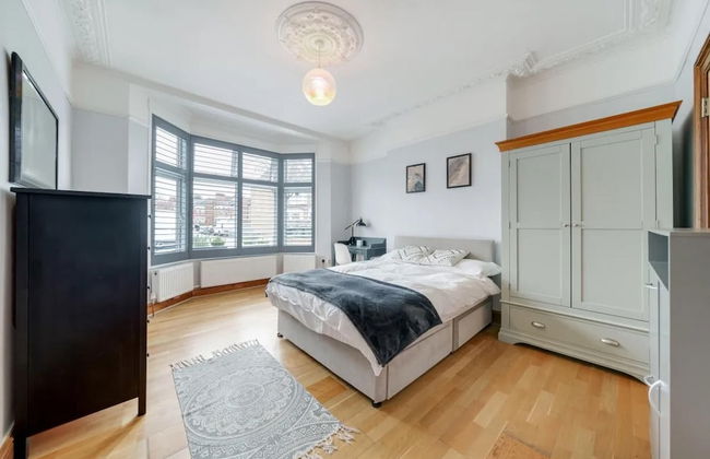 Charming Spacious 2-bed Apartment in London - Foto 1