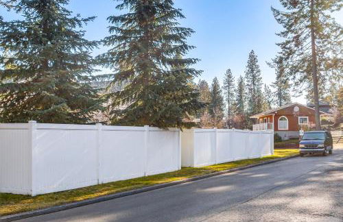 Walk to Town and Beaches! Cozy Home in Coeur dAlene - Foto 25