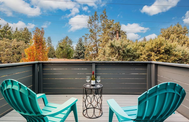 Old Mill Getaway by Avantstay Private Backyard w Hot Tub - Foto 14