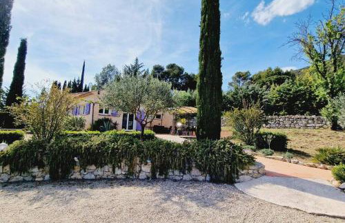 Aux trois Cyprès Salernes en Provence - Foto 9