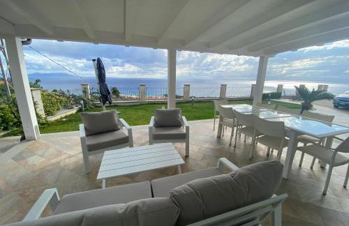 Panoramic Villa Overlooking The Aeolian Islands - Foto 3