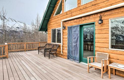Alaskan Mountain Gem with Private Hot Tub and Gym! - Foto 1