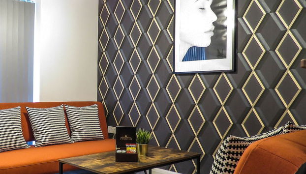 Luxury Birmingham City Centre Townhouse with FREE Parking - Sleeps 4 - Perfect for Contractors, Business Travellers, Families and other Groups - Near Bullring, Newstreet, Selfridges, NEC, NIA & Birmingham airport - Foto 2, Profilbild