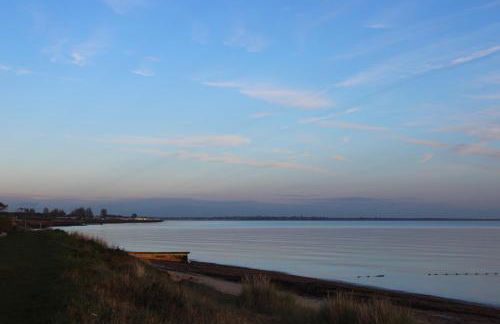 3 Bedroom Mersea Beach Retreat-Getaway by the Sea - Foto 12