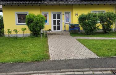 Gelbes Haus Heldritt - Foto 1